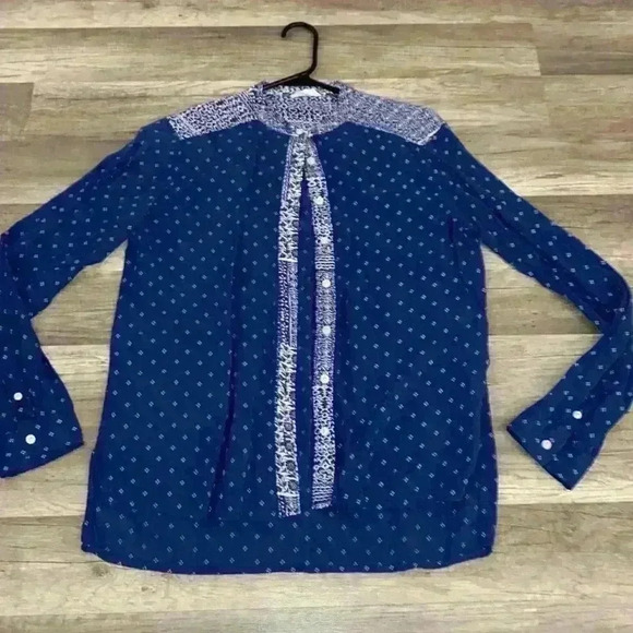 💚 Small Blue & White Long Sleeve Button Up/Down Shirt - Picture 1 of 3